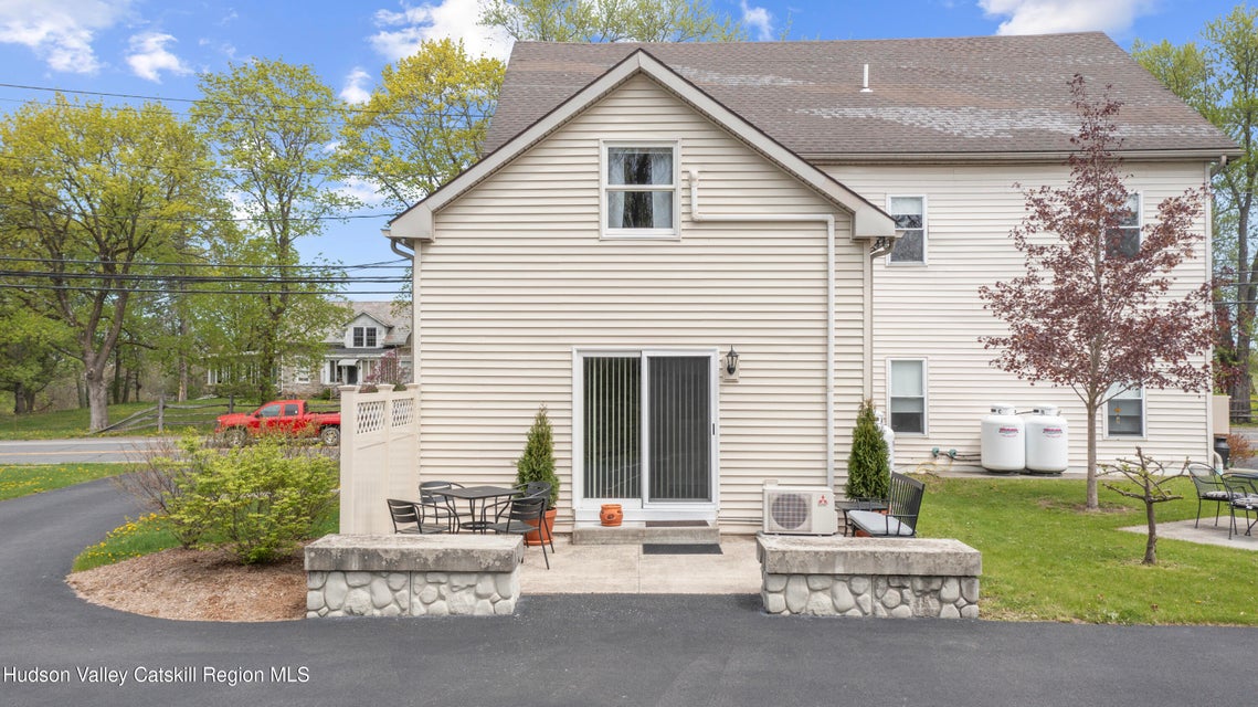 292 Mansion, 12051, 1 Bedroom Bedrooms, ,1 BathroomBathrooms,Apartment,For Rent,Mansion,1565