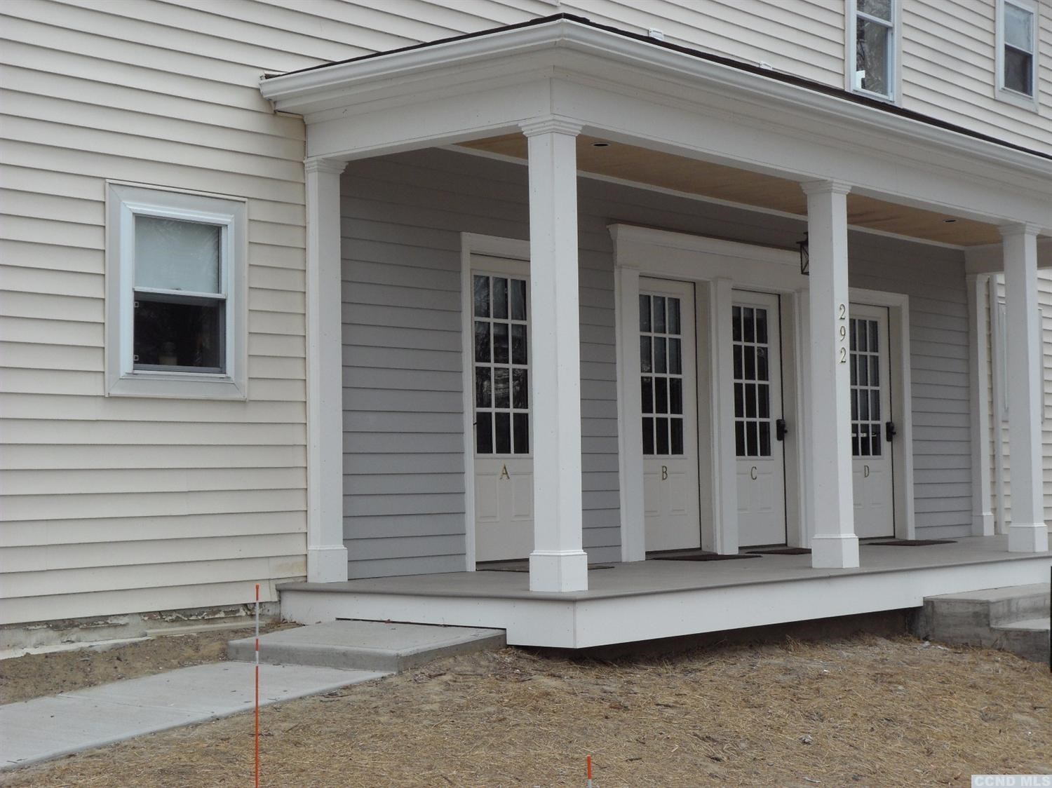 292 Mansion, 12051, 1 Bedroom Bedrooms, ,1 BathroomBathrooms,Apartment,For Rent,Mansion,1565