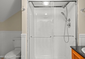 292 Mansion, 12051, 1 Bedroom Bedrooms, ,1 BathroomBathrooms,Apartment,For Rent,Mansion,1565