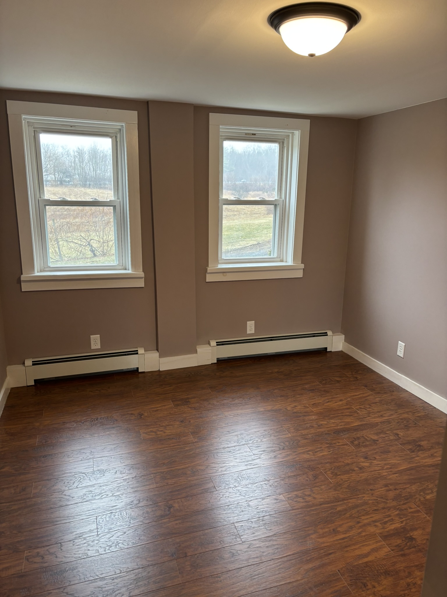 72 Van Riper, 12192, 1 Bedroom Bedrooms, ,1 BathroomBathrooms,Apartment,For Rent,Van Riper,1567