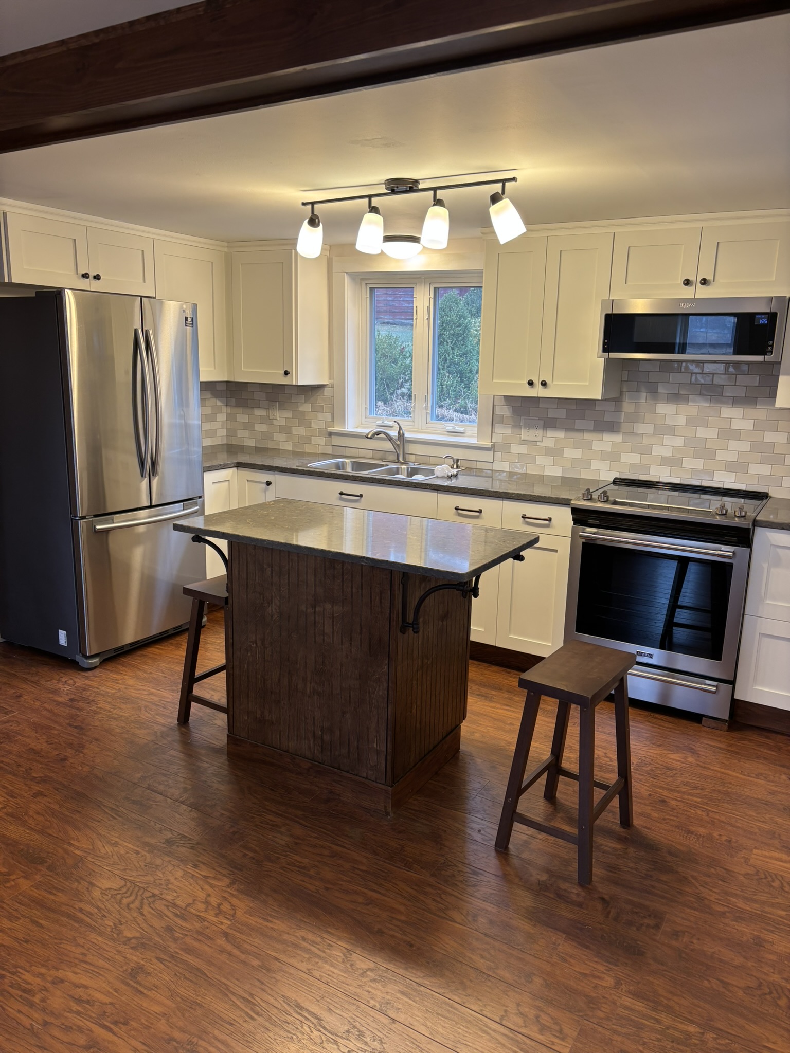 72 Van Riper, 12192, 1 Bedroom Bedrooms, ,1 BathroomBathrooms,Apartment,For Rent,Van Riper,1567