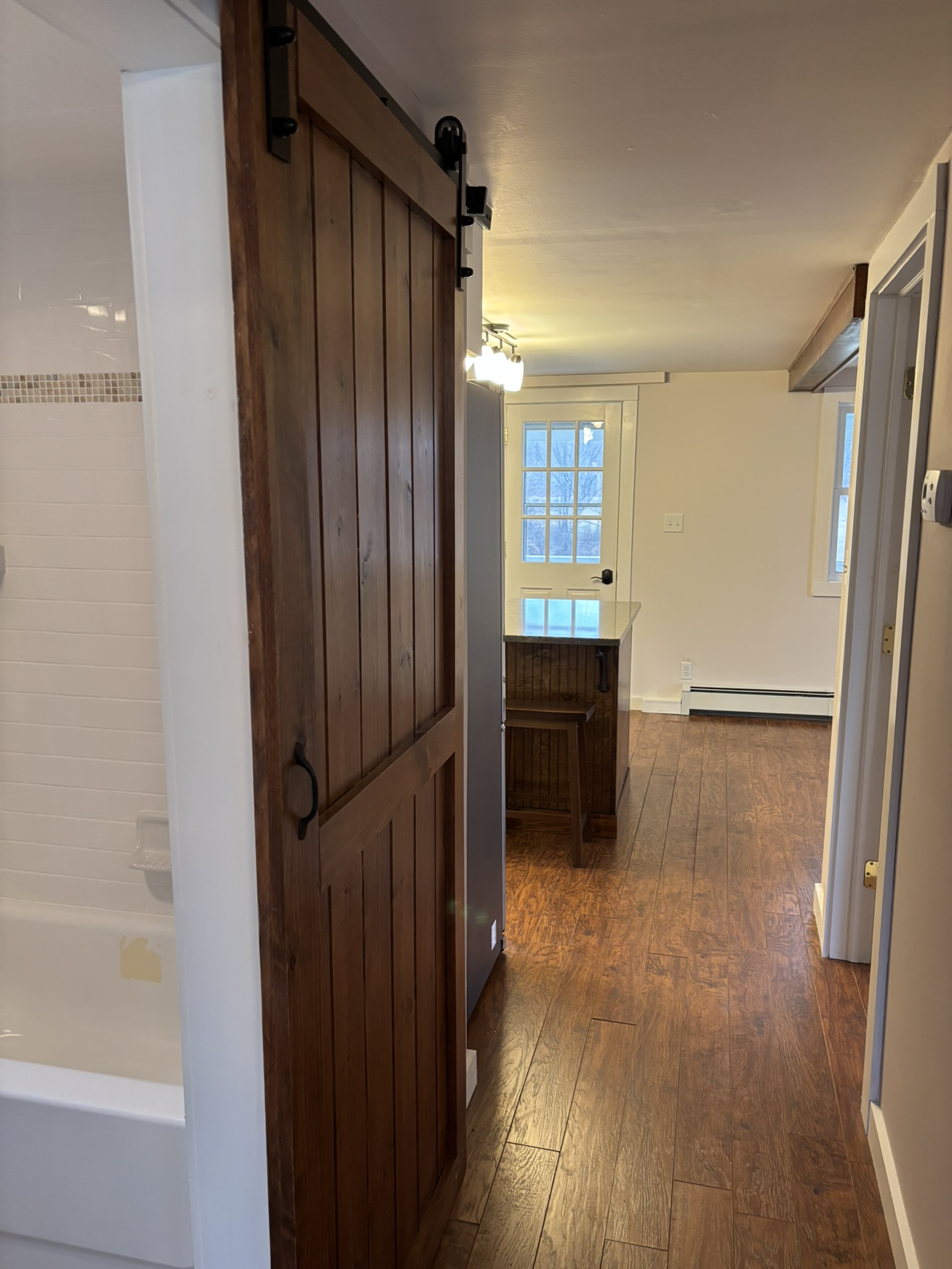 72 Van Riper, 12192, 1 Bedroom Bedrooms, ,1 BathroomBathrooms,Apartment,For Rent,Van Riper,1567
