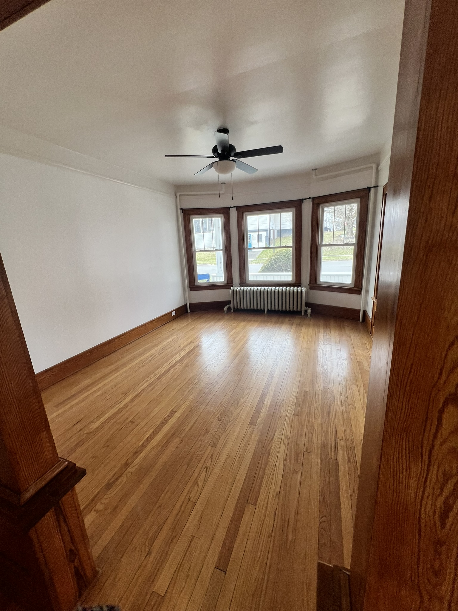 60 Pulver, 12143, 3 Bedrooms Bedrooms, ,1 BathroomBathrooms,Apartment,For Rent,Pulver,1568