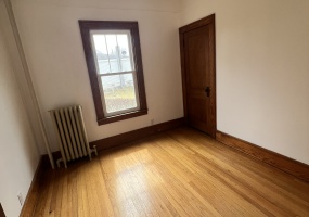 60 Pulver, 12143, 3 Bedrooms Bedrooms, ,1 BathroomBathrooms,Apartment,For Rent,Pulver,1568 60 Pulver, 12143, 3 Bedrooms Bedrooms, ,1 BathroomBathrooms,Apartment,For Rent,Pulver,1568