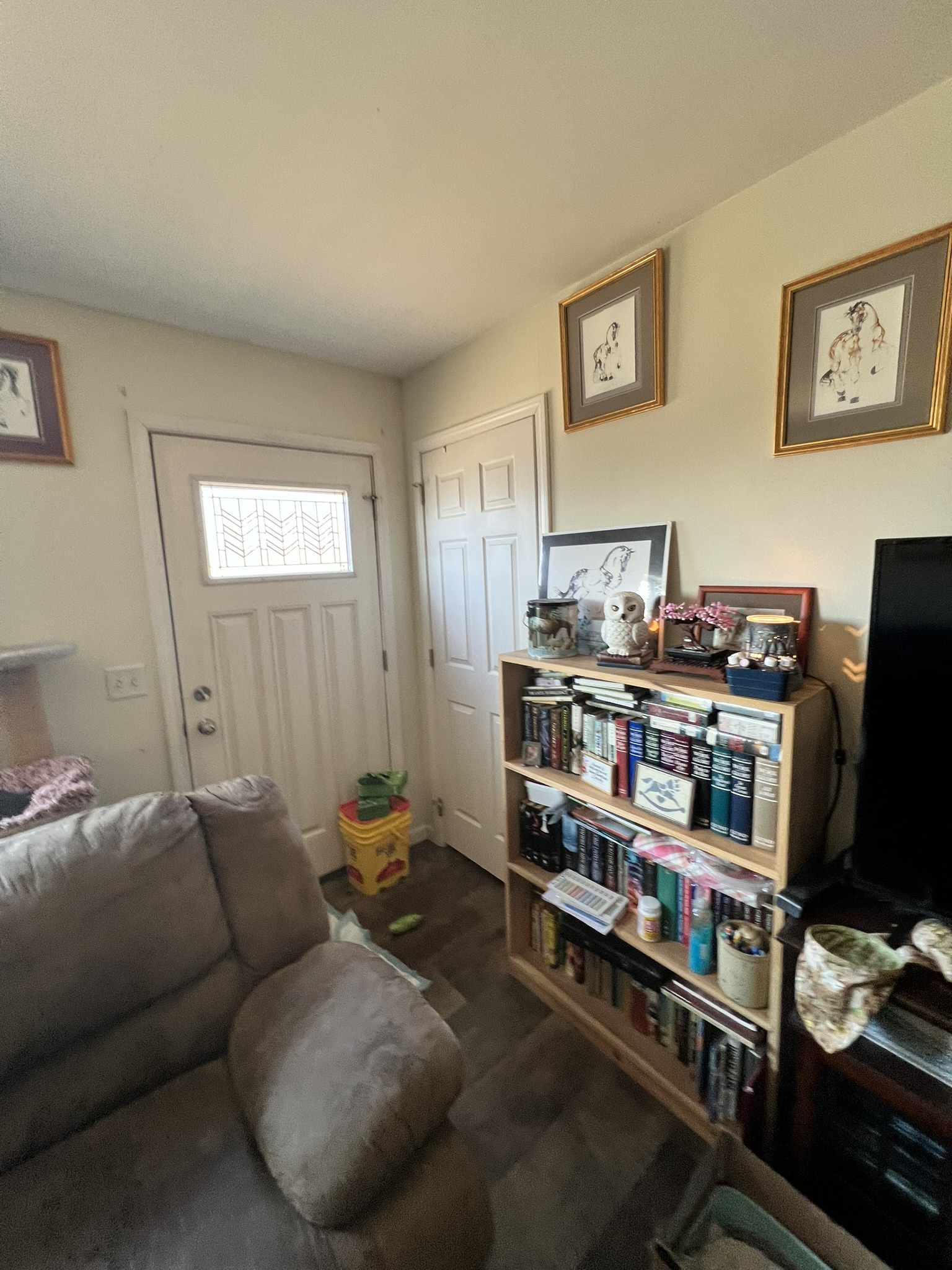 370 Highmount, 12124, 3 Bedrooms Bedrooms, ,2 BathroomsBathrooms,Single Family,For sale,Highmount,1570