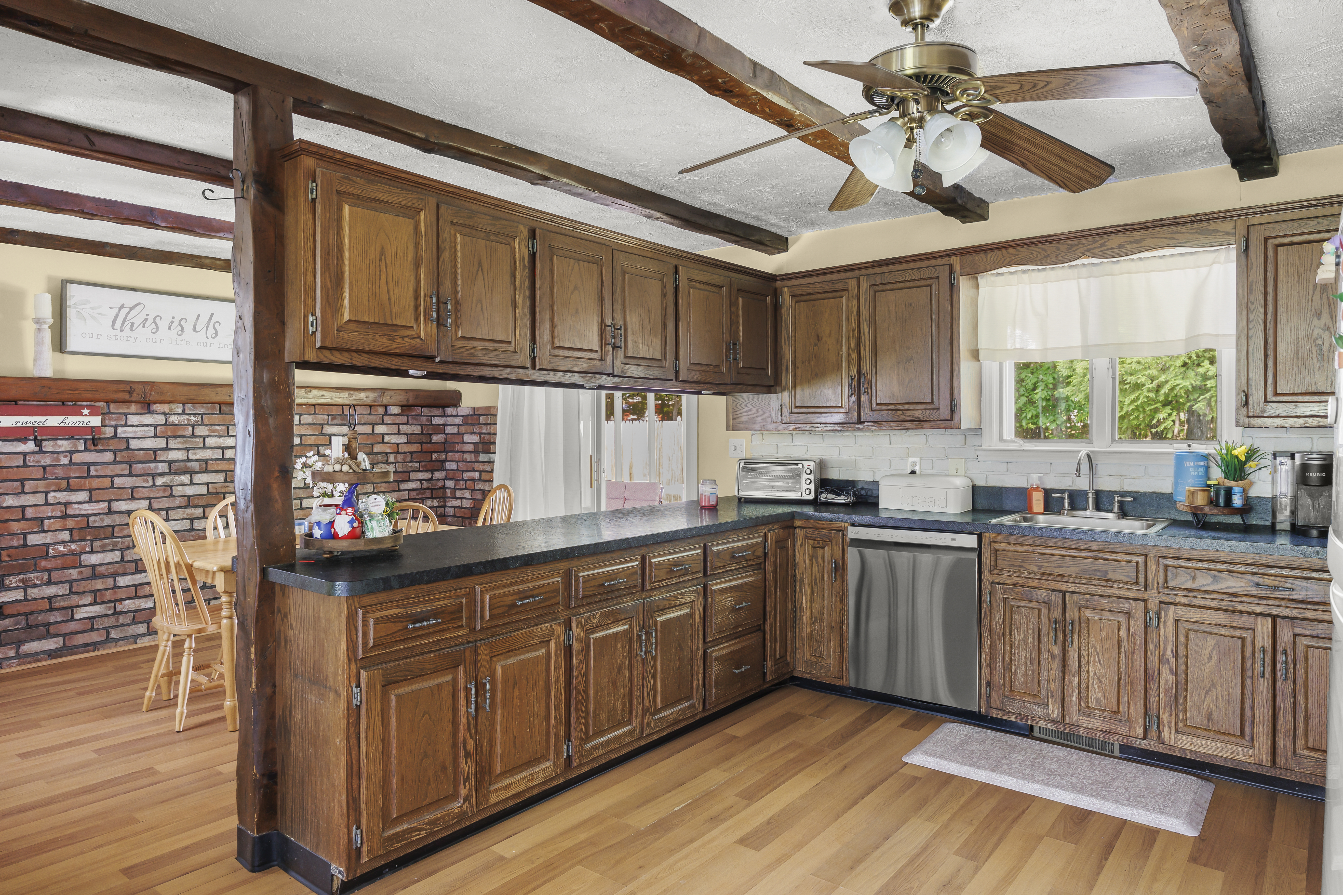 21 Lacorte, 12414, 3 Bedrooms Bedrooms, ,2.5 BathroomsBathrooms,Single Family,Pending,Lacorte,1571