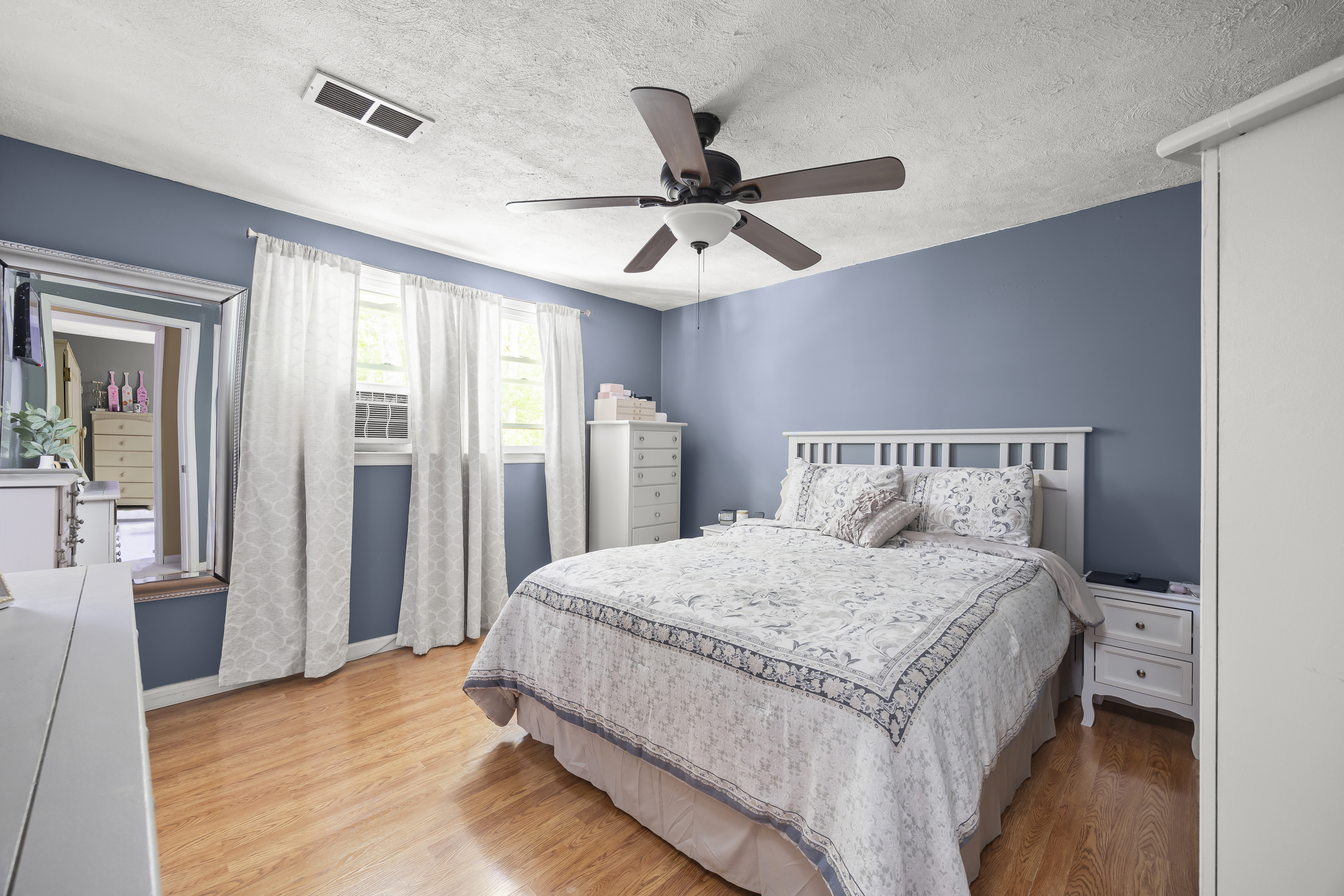 21 Lacorte, 12414, 3 Bedrooms Bedrooms, ,2.5 BathroomsBathrooms,Single Family,Pending,Lacorte,1571