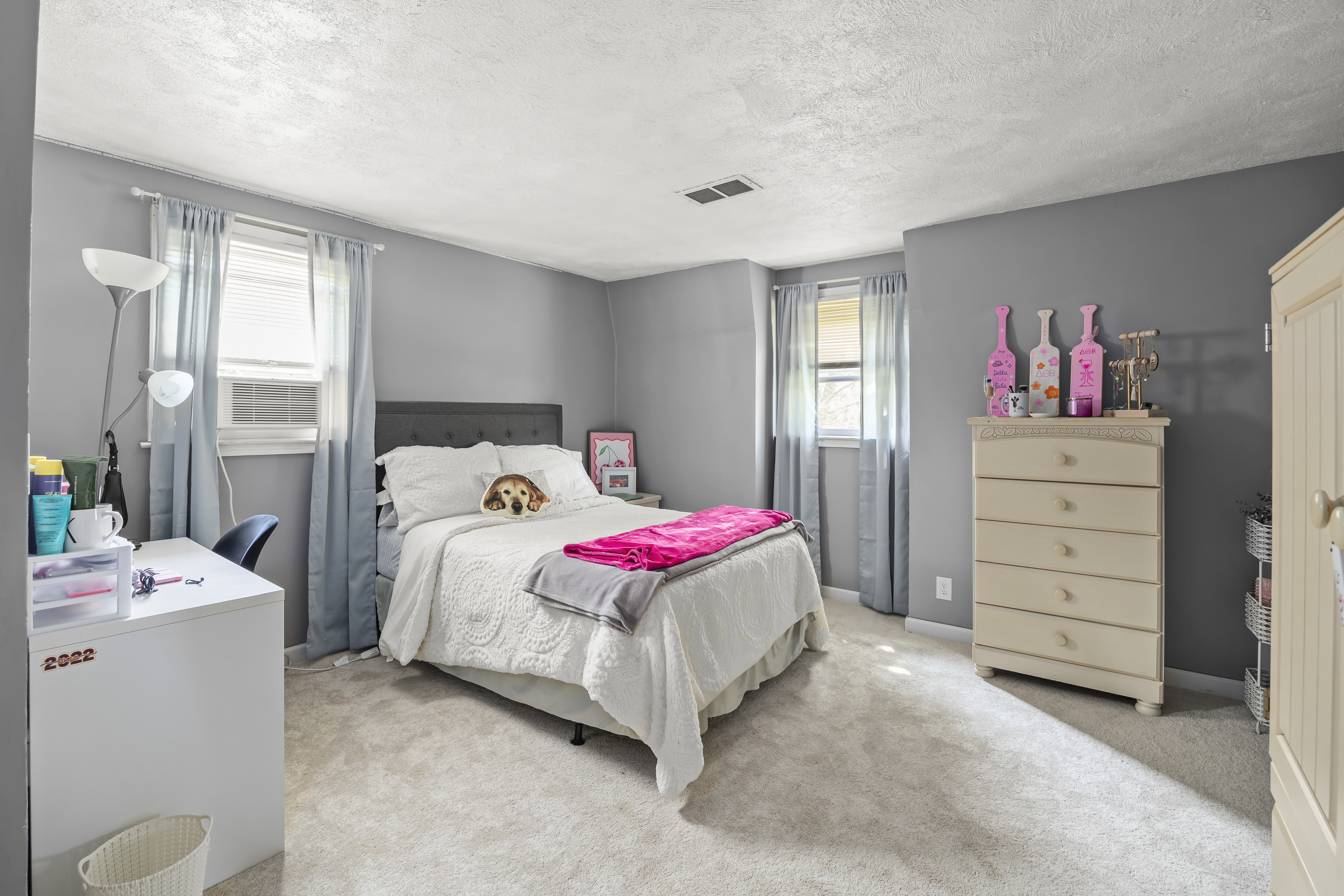 21 Lacorte, 12414, 3 Bedrooms Bedrooms, ,2.5 BathroomsBathrooms,Single Family,Pending,Lacorte,1571