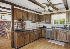 21 Lacorte, 12414, 3 Bedrooms Bedrooms, ,2.5 BathroomsBathrooms,Single Family,Pending,Lacorte,1571