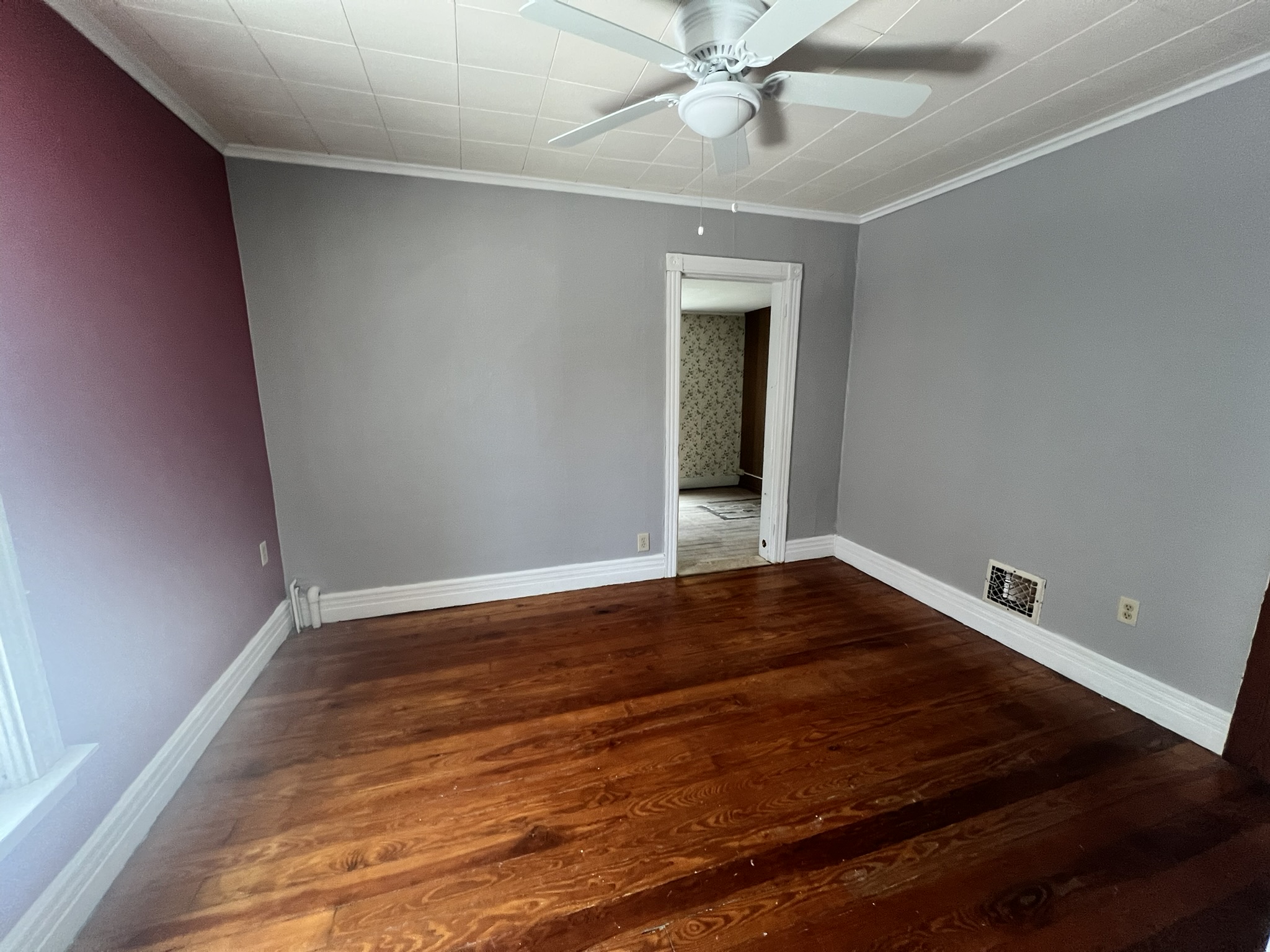 7 Freleigh, 12051, 3 Bedrooms Bedrooms, ,1.5 BathroomsBathrooms,Single Family,Pending,Freleigh,1574