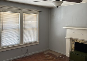 18 Schryver, 12401, 3 Bedrooms Bedrooms, 0 ,1 BathroomBathrooms,Single Family,For sale,Schryver,0,1579