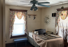 18 Schryver, 12401, 3 Bedrooms Bedrooms, 0 ,1 BathroomBathrooms,Single Family,For sale,Schryver,0,1579