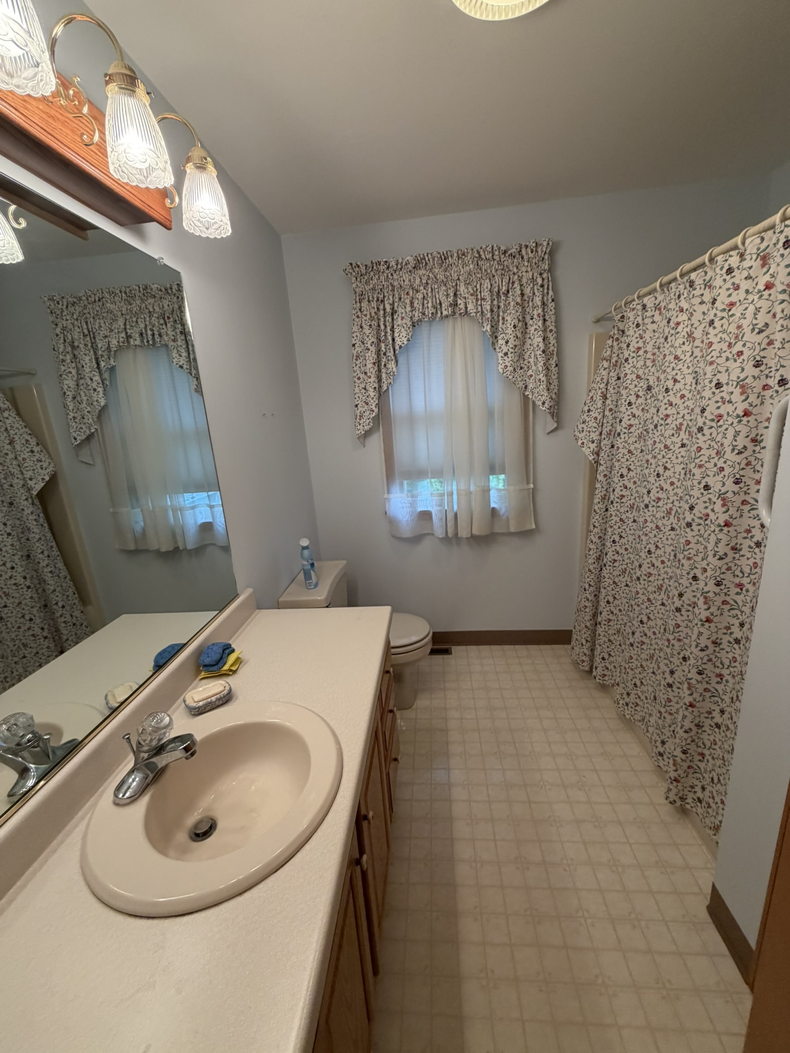 21 S. Court, 12083, 0 , 0 ,0,Townhome,For sale,S. Court,0,1584