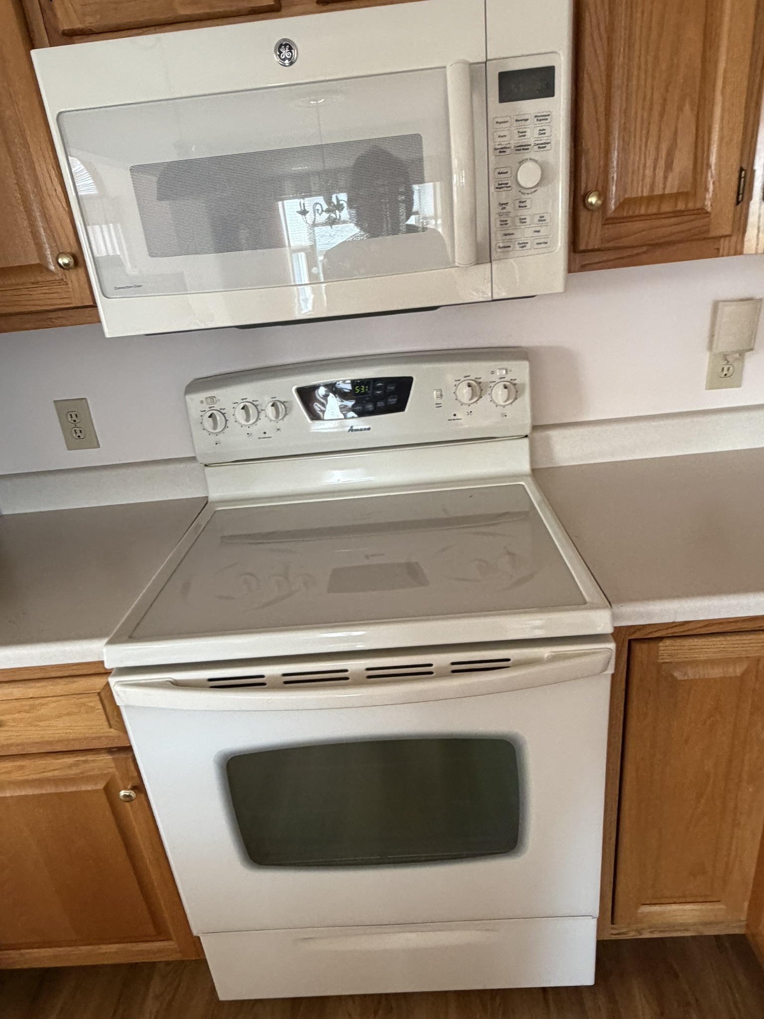 21 S. Court, 12083, 0 , 0 ,0,Townhome,For sale,S. Court,0,1584