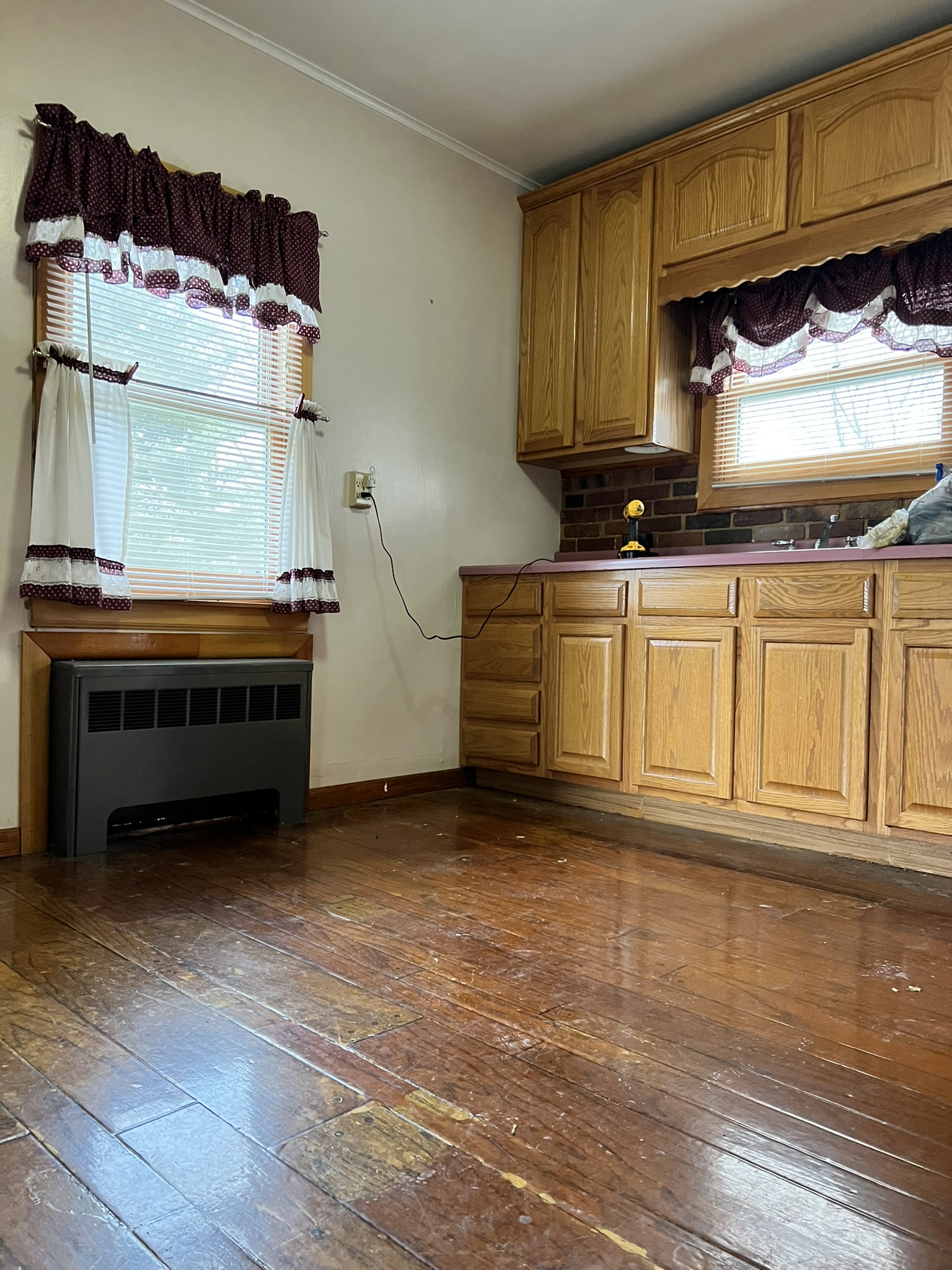 102 Washington, 12051, 3 Bedrooms Bedrooms, 0 ,1 BathroomBathrooms,Single Family,For sale,Washington ,0,1587